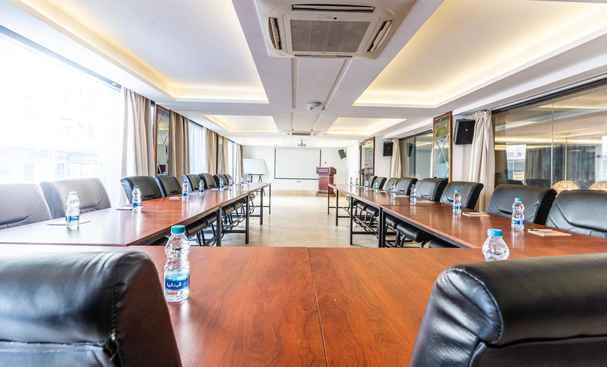 One Hotel Касабланка Екстер'єр фото Meeting room